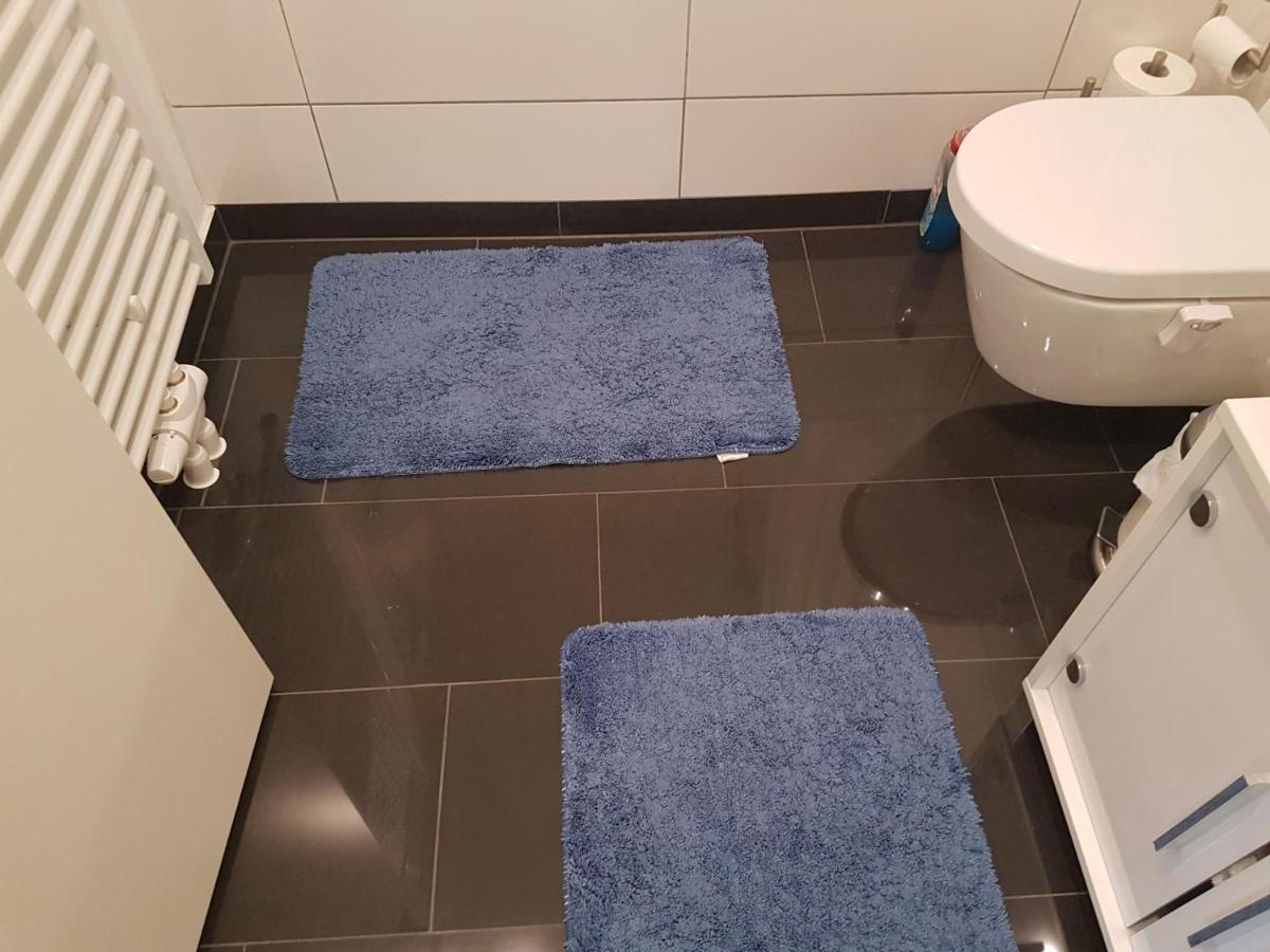 Zimmer Mit Eigenem Bad In Maerchenstadt! Heidelberg Eksteriør bilde