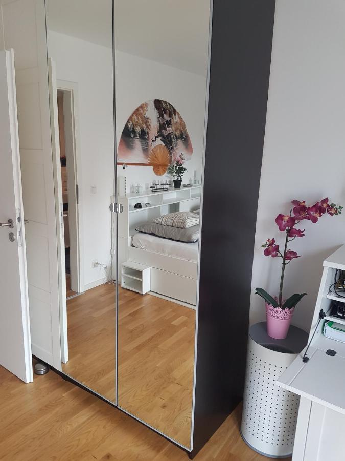 Zimmer Mit Eigenem Bad In Maerchenstadt! Heidelberg Eksteriør bilde